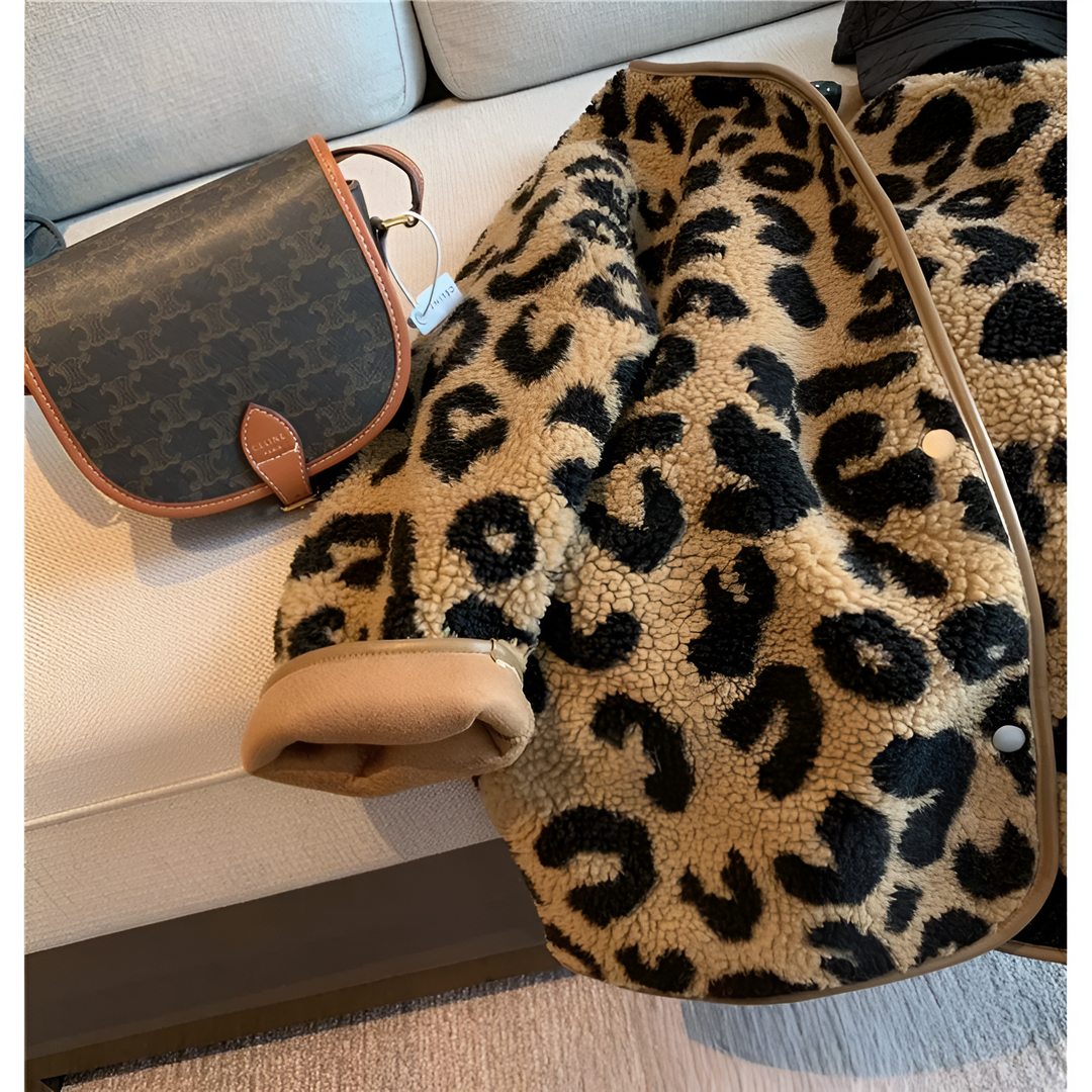 Mirla | Bekväm & Elegant Leopardsmönster Kappa-Eva Jonsson