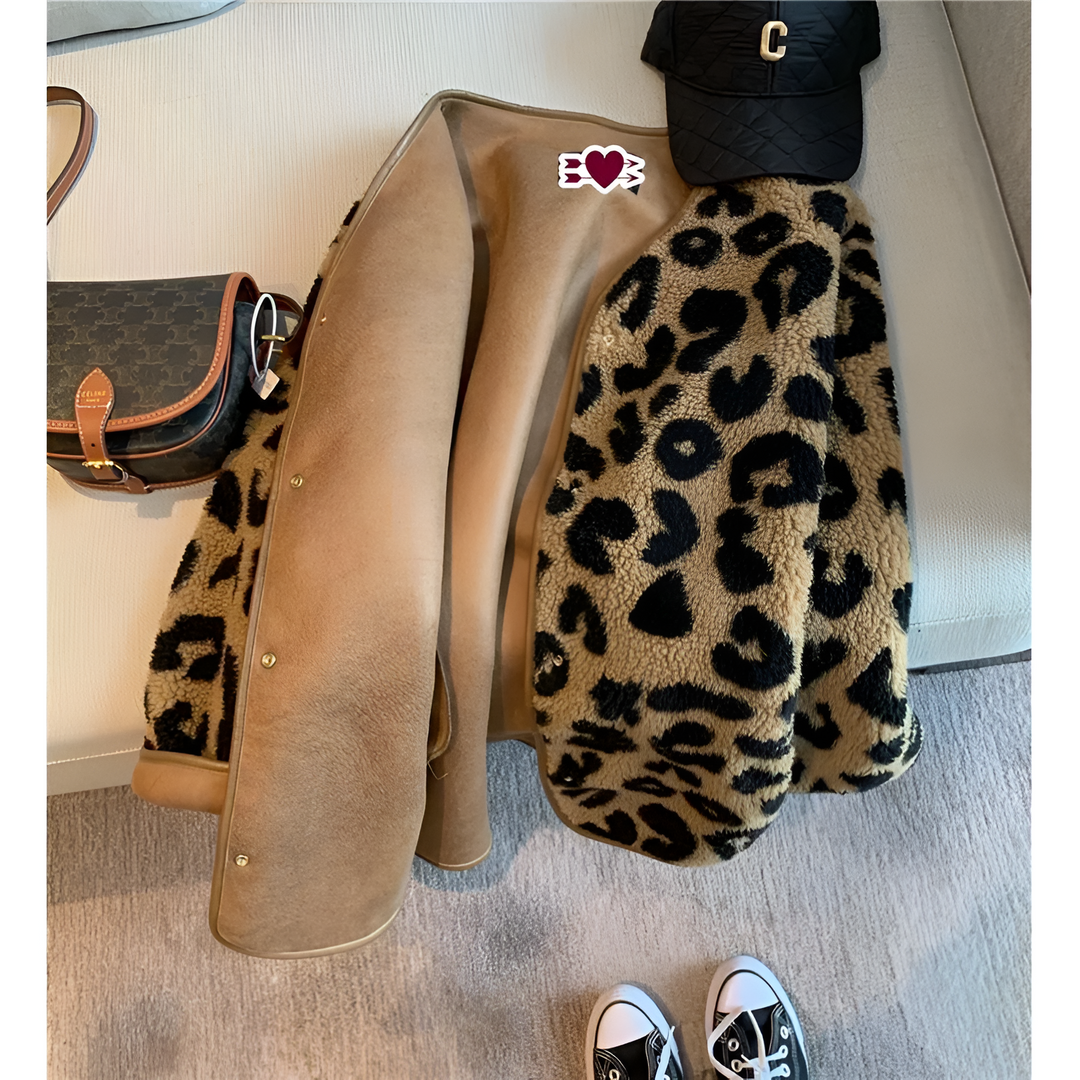 Mirla | Bekväm & Elegant Leopardsmönster Kappa-Eva Jonsson
