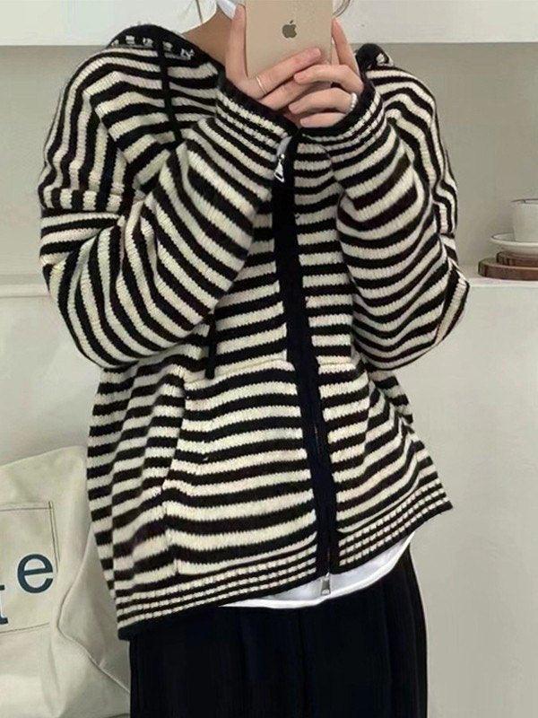 Mirla | Bekväm Randig Hoodie med Dragkedja-Eva Jonsson