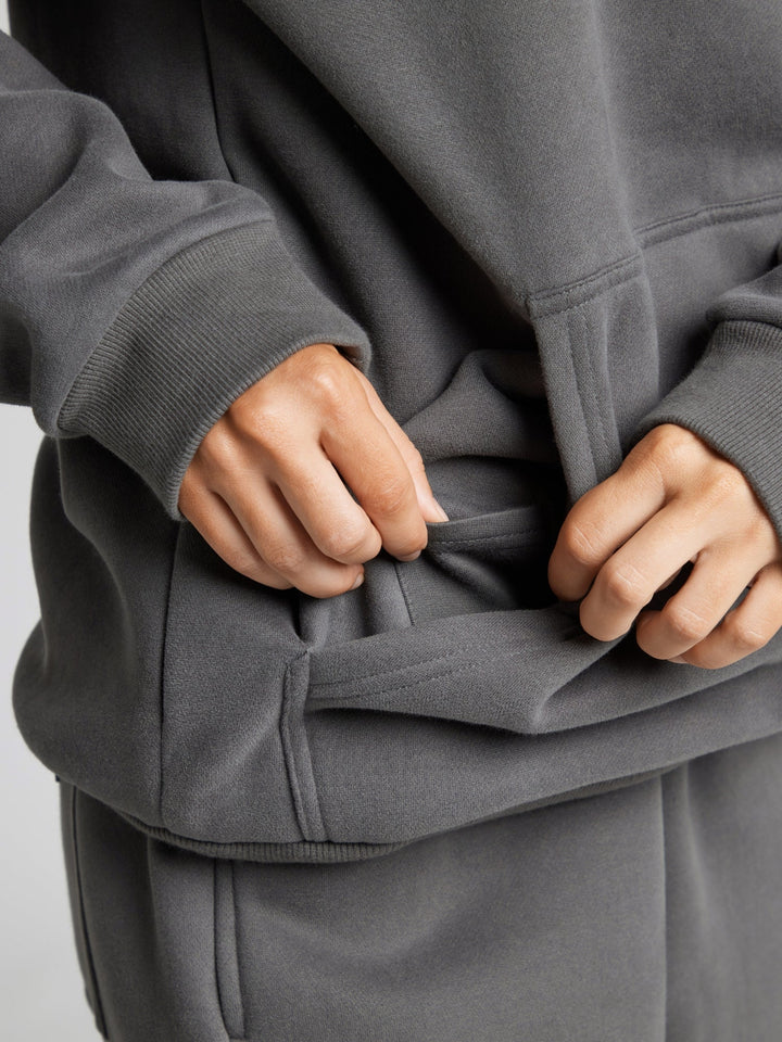 Mirla | Bekväm Rese-Hoodie med Flygplansläge Grafik-Eva Jonsson