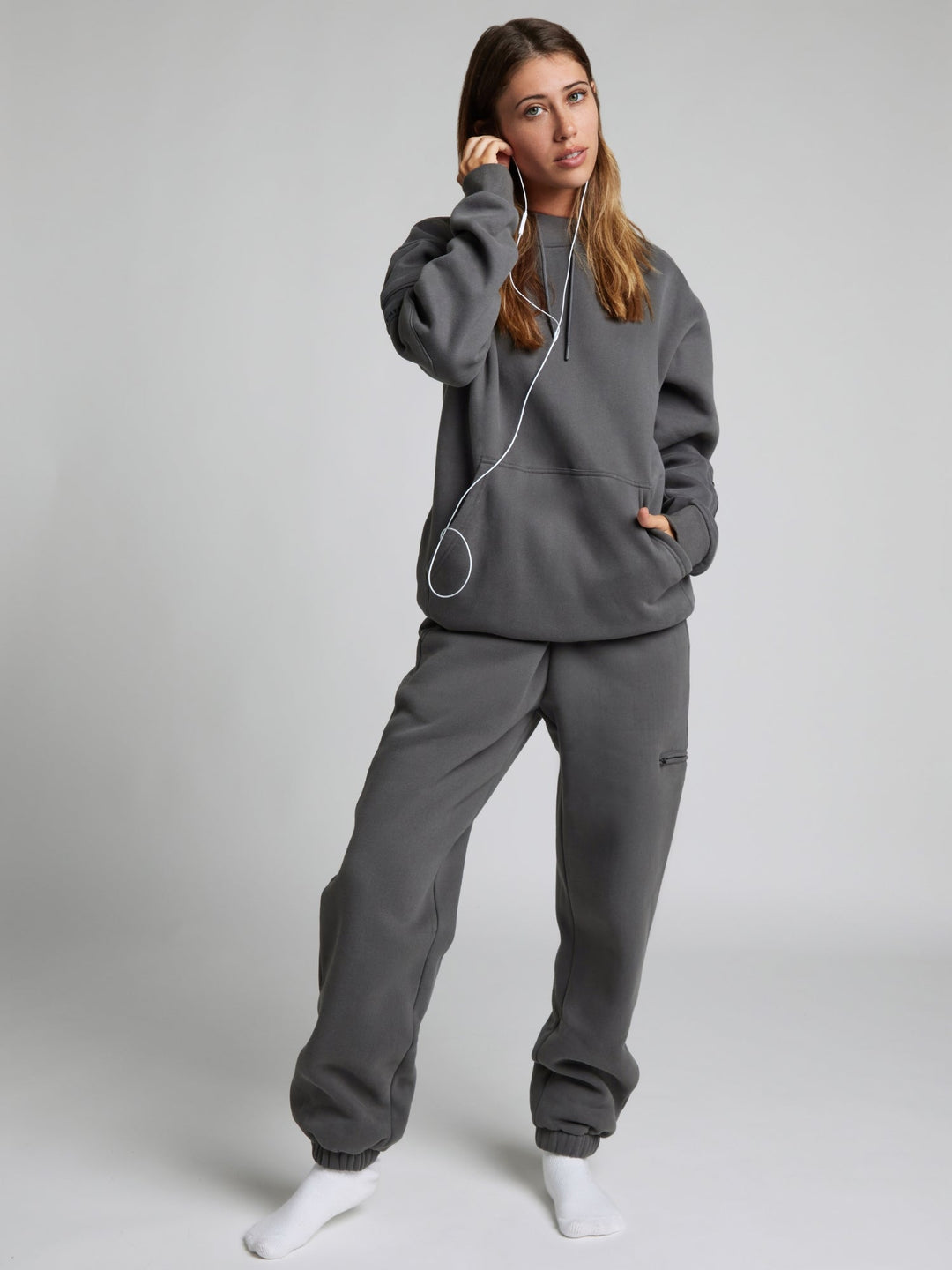 Mirla | Bekväm Rese-Hoodie med Flygplansläge Grafik-Eva Jonsson
