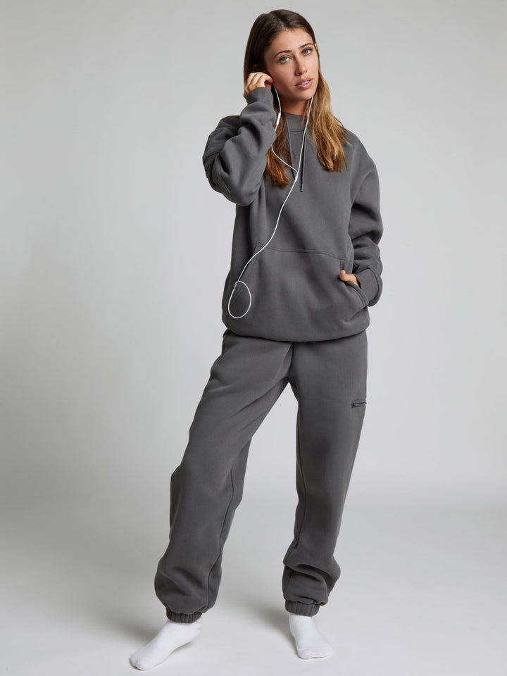 Mirla | Bekväm Rese-Hoodie med Flygplansläge Grafik-Eva Jonsson
