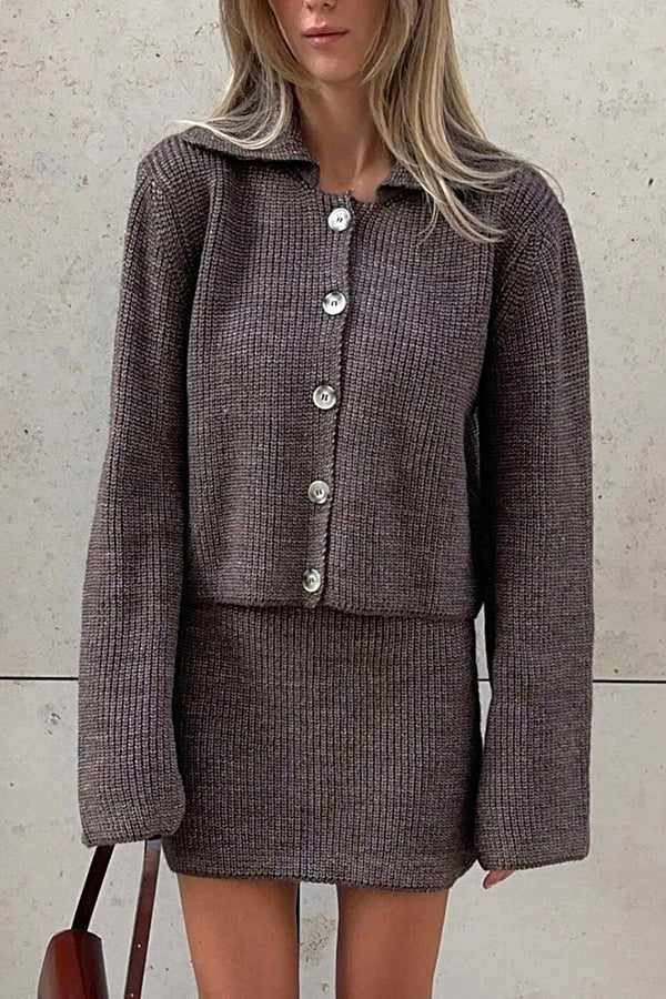 Mirla | Bekväm Stickad Cardigan och Avslappnad Minikjol-Set-Eva Jonsson