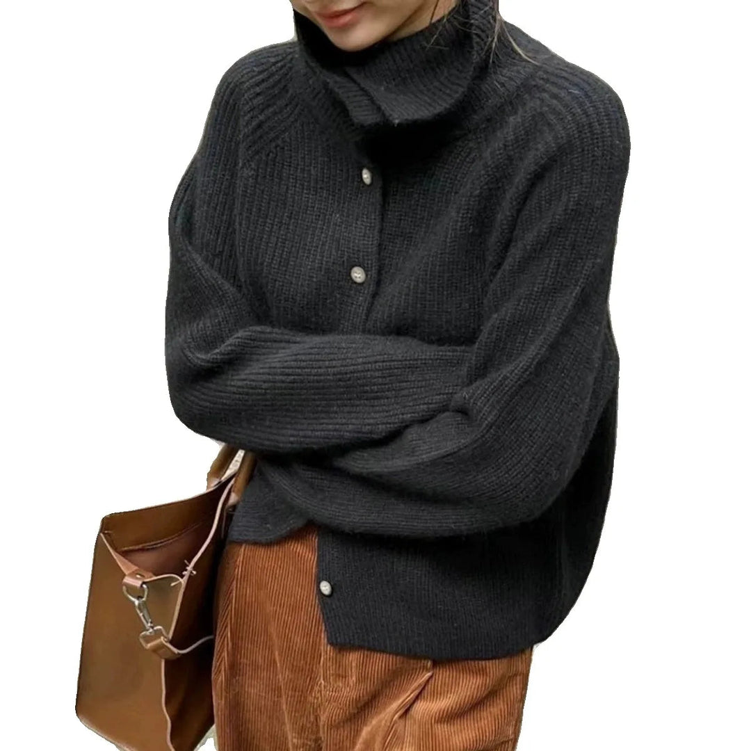 Mirla | Bekväm Stickad Turtleneck-Tröja med Knappar-Eva Jonsson
