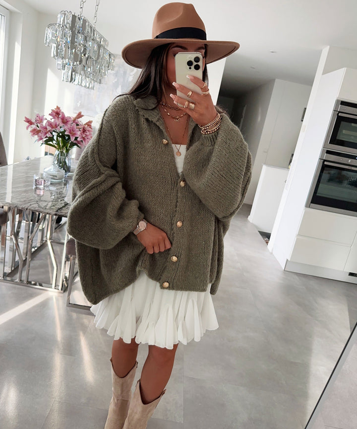 Mirla | Bekväm, Större Storlekar-Cardigan I Mjuk Khaki-Eva Jonsson
