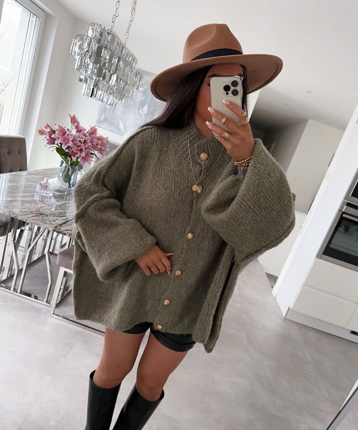 Mirla | Bekväm, Större Storlekar-Cardigan I Mjuk Khaki-Eva Jonsson