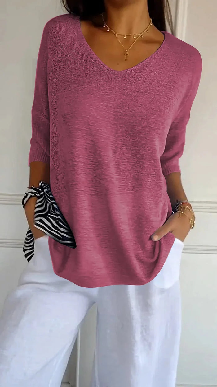 Mirla | Bekväm blus med V-ringning och Loose Fit Lätt, löst sittande överdel med halv långa ärmar-Eva Jonsson