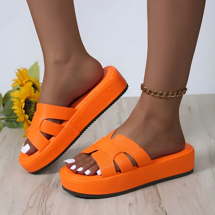 Mirla | Bekväma Flip Flops Sandaler med Tjock Sula och Halkfri-Eva Jonsson