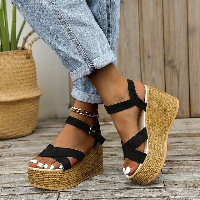 Mirla | Bekväma Trendiga Kilklack Dam Sandaler med Hög Klack-Eva Jonsson