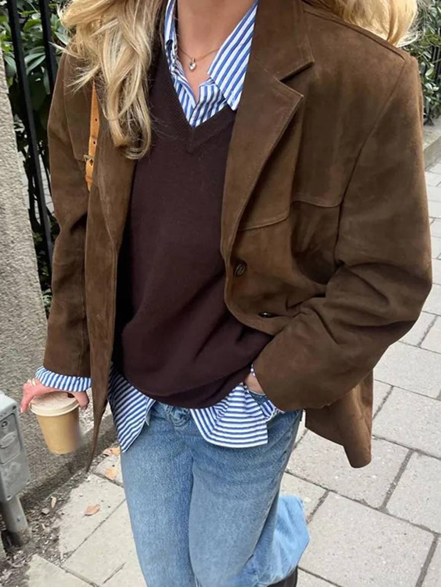 Mirla | Blazer Mocka Knappar Fickor Långa Ärmar Dam Elegant Vintage Avslappnad Mockajacka-Eva Jonsson
