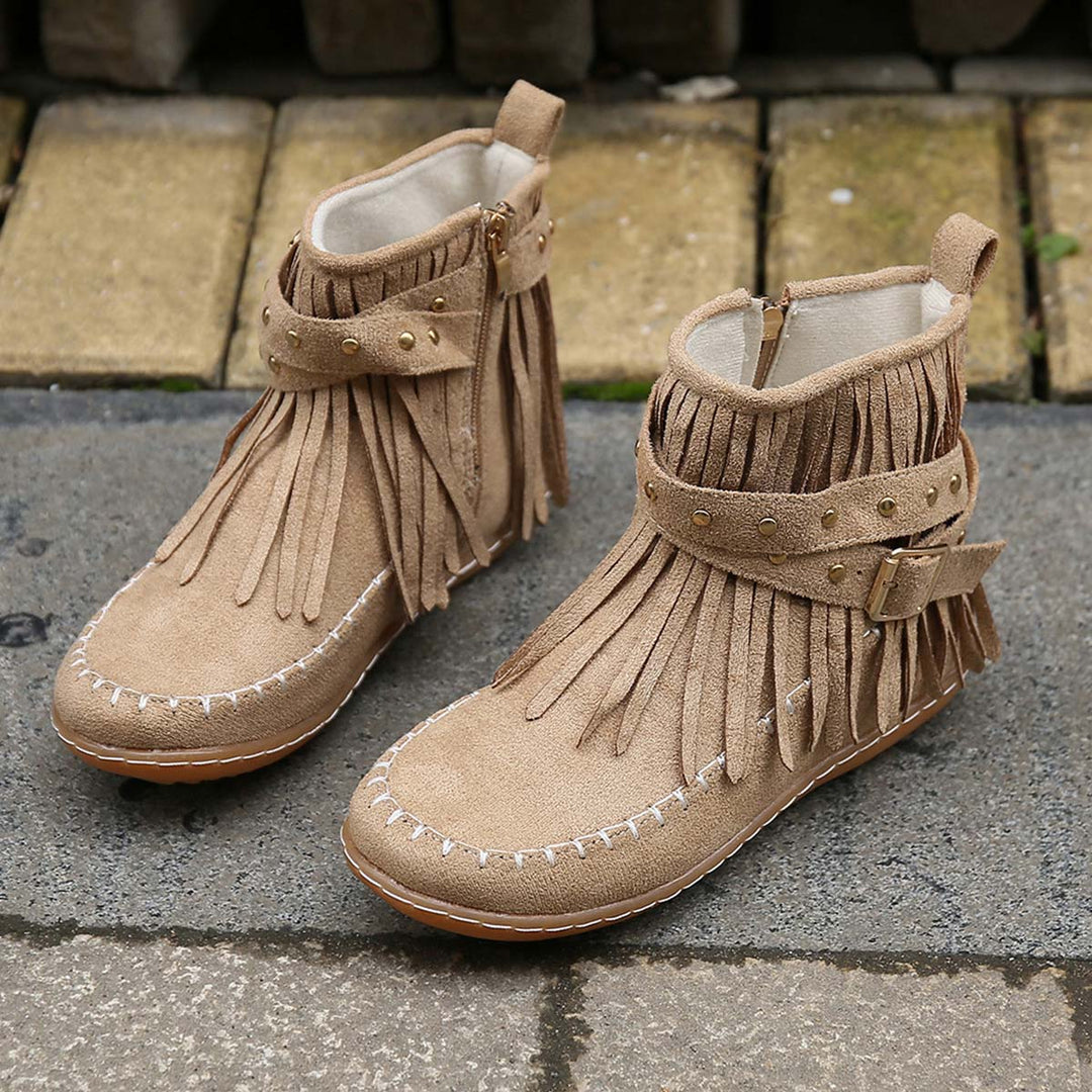 Mirla | Boho ankelsko med fransar och spännen för damer-Eva Jonsson