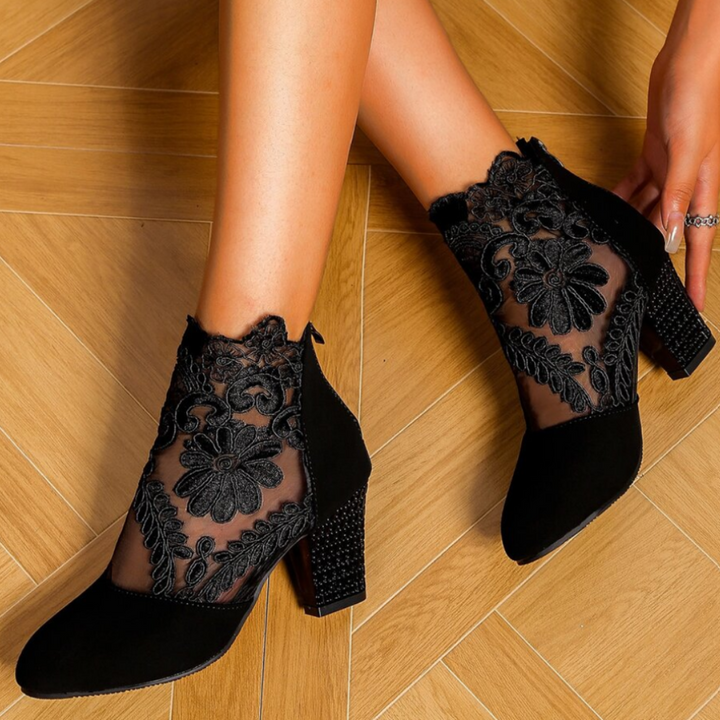 Mirla | Broderade High-Heel-Stövlar - Trendiga Skor-Eva Jonsson
