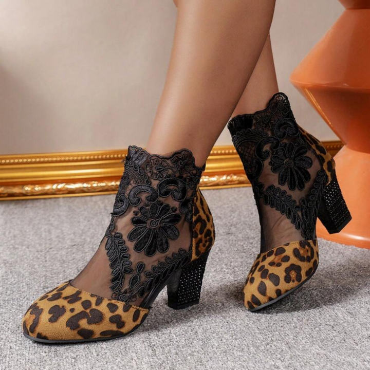 Mirla | Broderade High-Heel-Stövlar - Trendiga Skor-Eva Jonsson