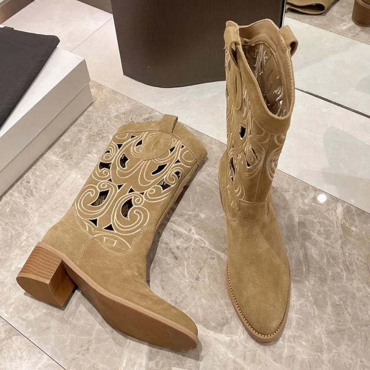 Mirla | Broderade westernstövlar damer med dekorativa utskärningar, cowboystövlar damer-Eva Jonsson