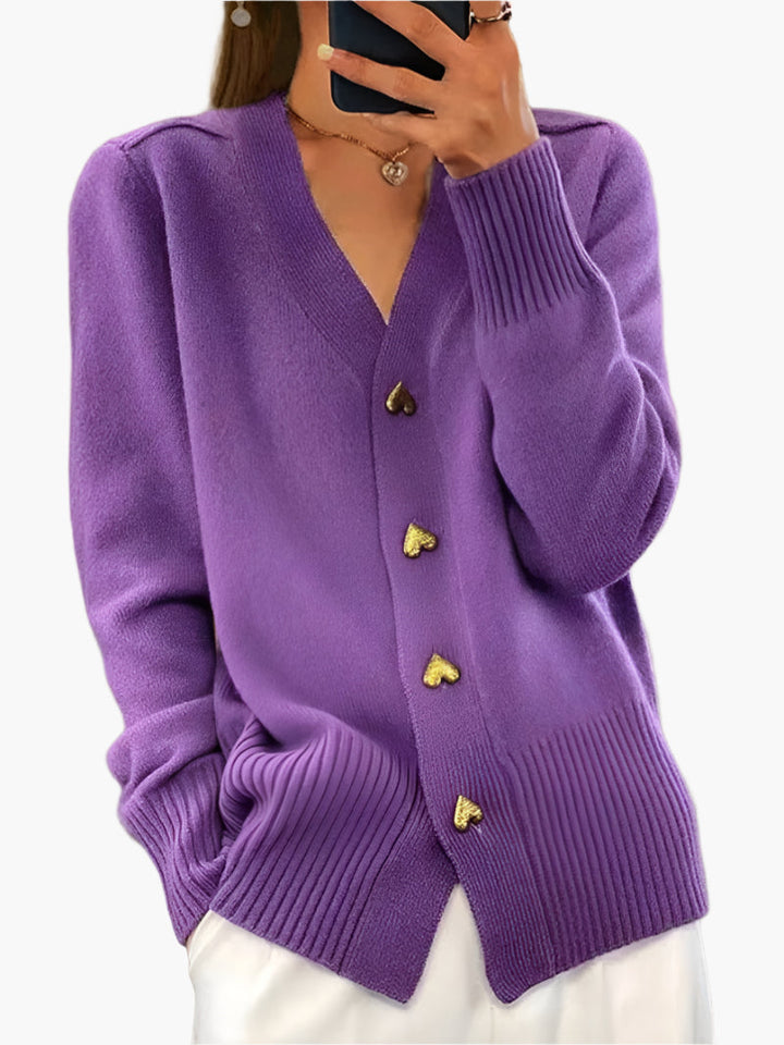 Mirla | Cardigan med Hjärtknappar - Elegant Stickad Tröja för Vardag och Kontor-Eva Jonsson