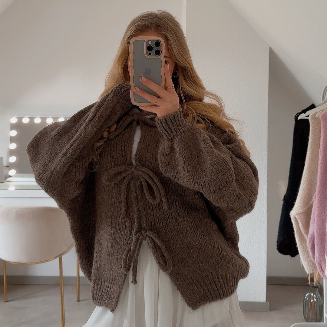 Mirla | Cardigan med rosetter-Eva Jonsson