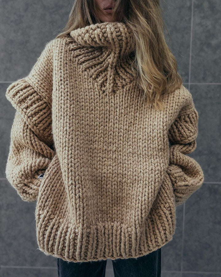 Mirla | Chunky Stickad Oversized Rullkrage Tröja för Kvinnor-Eva Jonsson