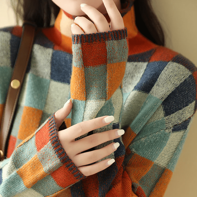 Mirla | Couture-Patchwork-Rollkragepullover-Eva Jonsson