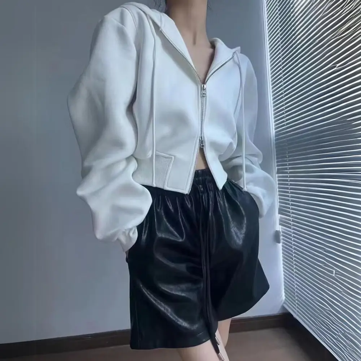Mirla | Croppad Zip-Up Hoodie-Eva Jonsson