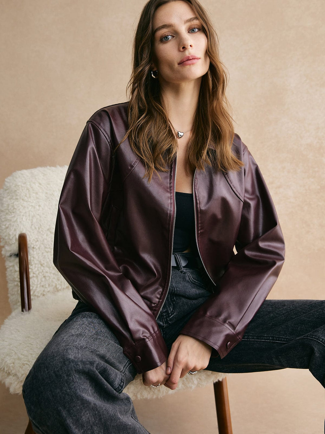 Mirla | Cropped Läderjacka Modern, Elegant & Tidös-Eva Jonsson