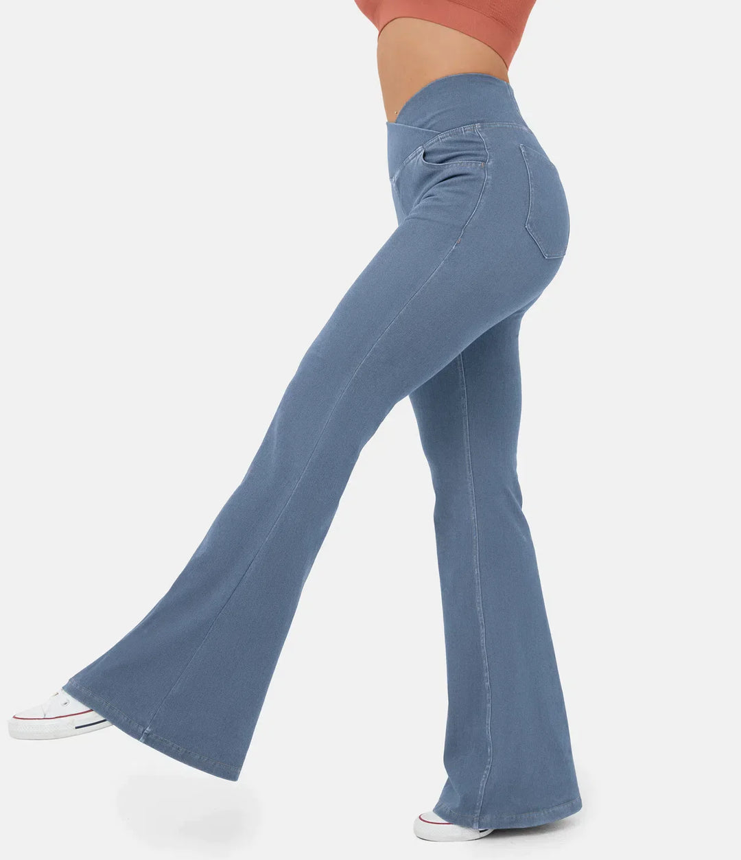 Mirla | Crossover Jeans med Hög Midja-Eva Jonsson