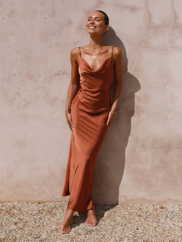 Mirla | Dam Axelband Djupt V-ringad Slim-Fashion-Klänning-Eva Jonsson