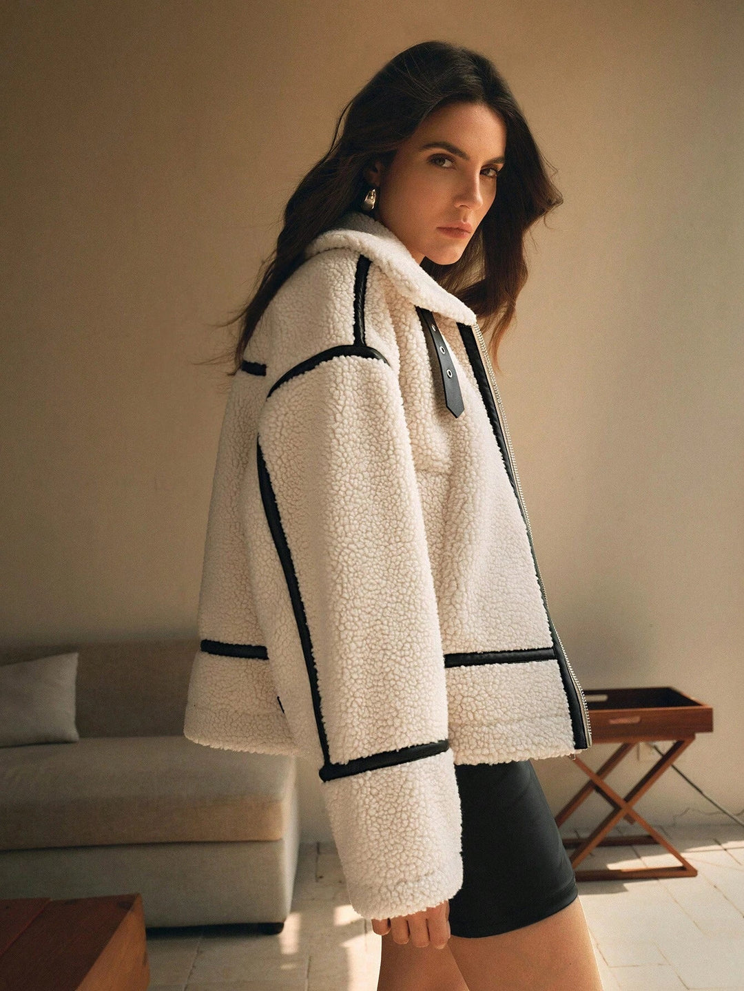 Mirla | Dam Overized Sherpa Jacka-Eva Jonsson