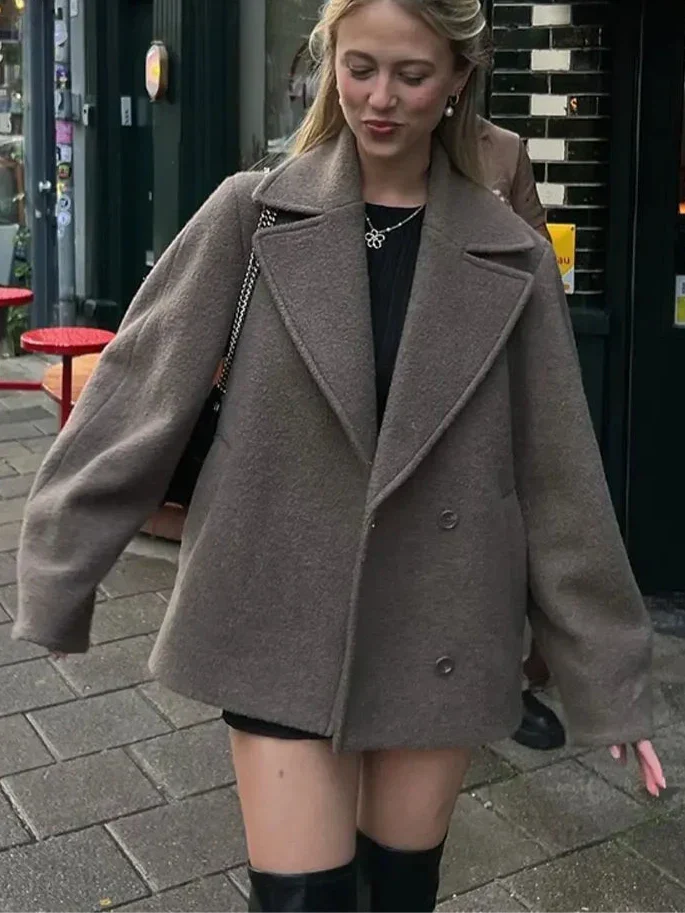 Mirla | Dam Oversized Dubbelknäppt Kappa-Eva Jonsson