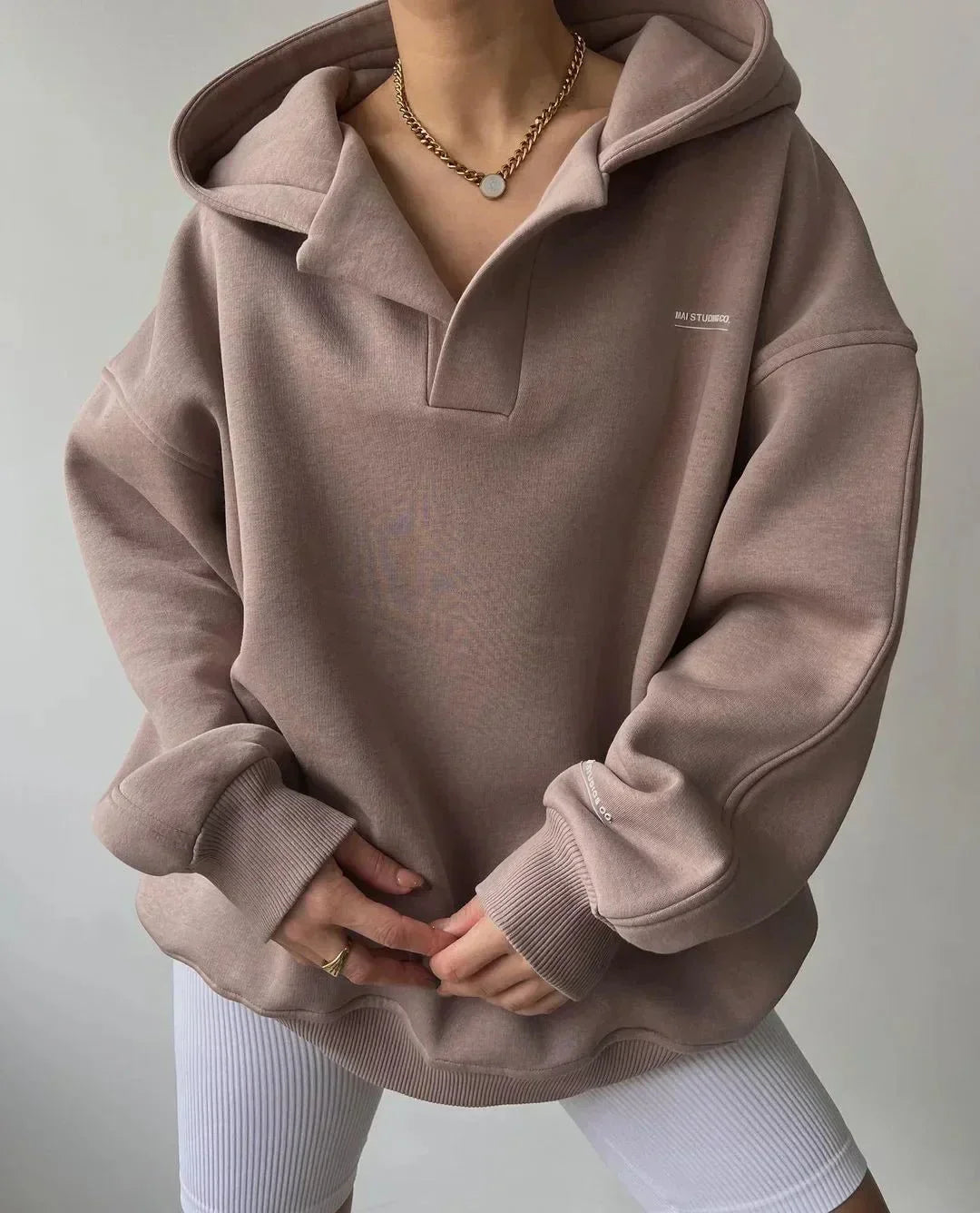 Mirla | Dam Oversized Hoodie-Eva Jonsson