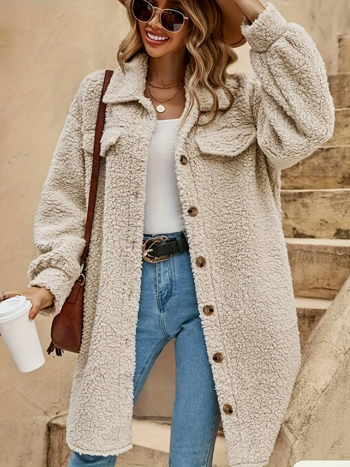 Mirla | Dam Oversized Sherpa-Kappa-Eva Jonsson