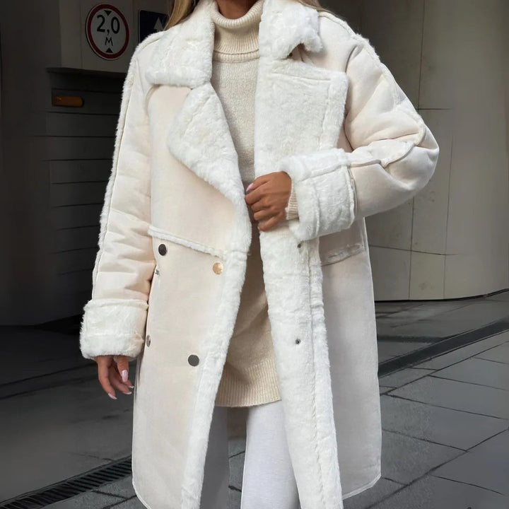 Mirla | Dam Varm Av Faux Lammull-Eva Jonsson