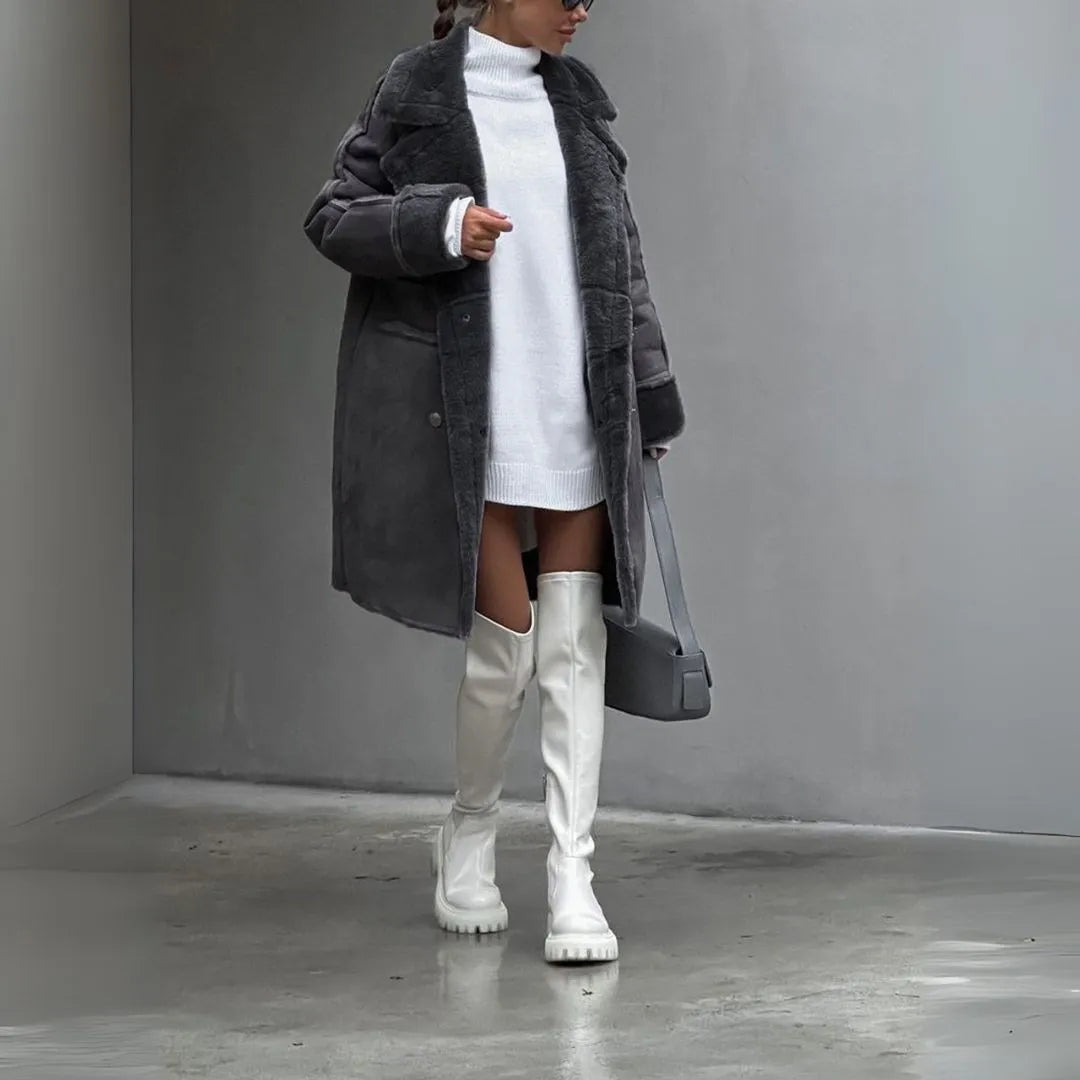 Mirla | Dam Varm Av Faux Lammull-Eva Jonsson