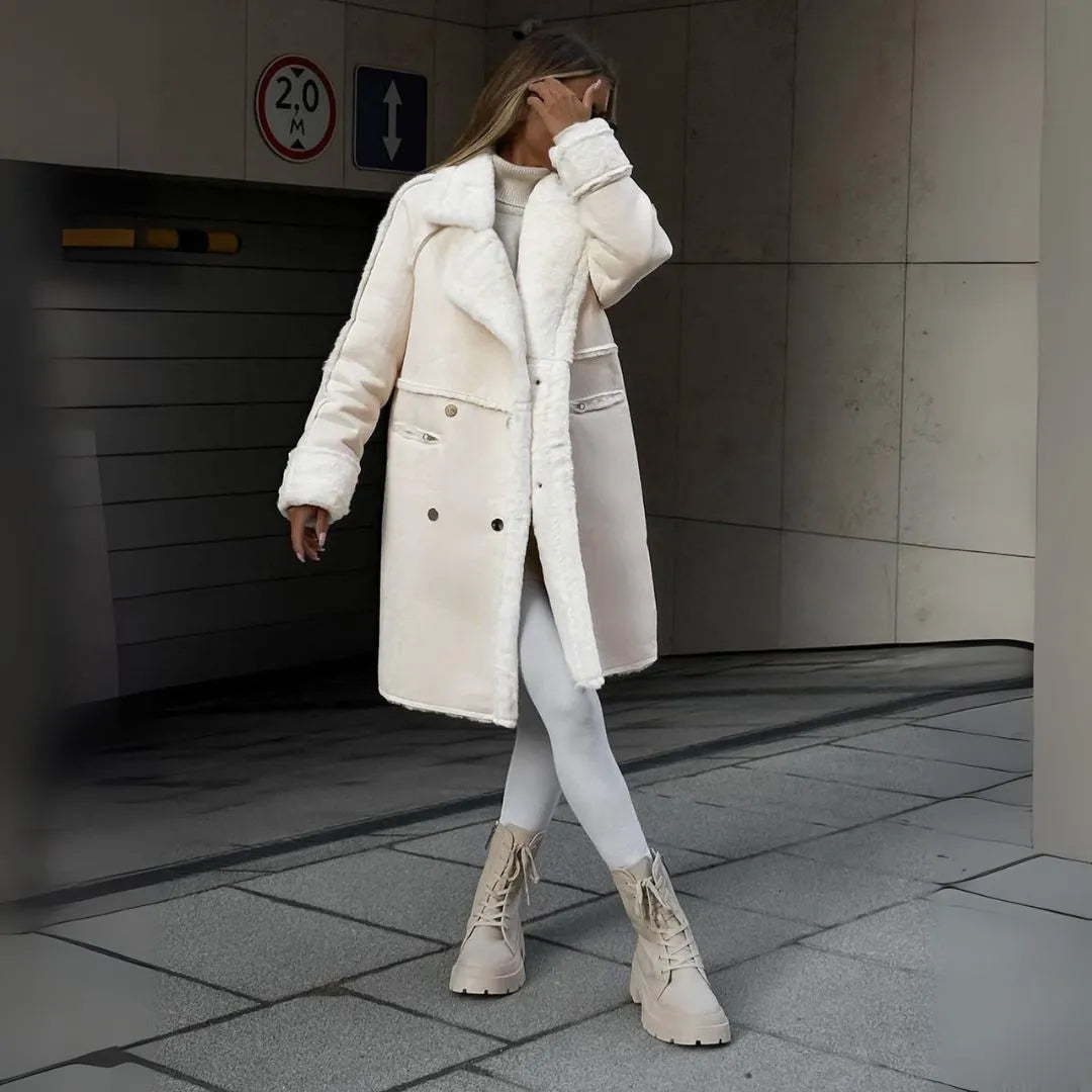 Mirla | Dam Varm Av Faux Lammull-Eva Jonsson