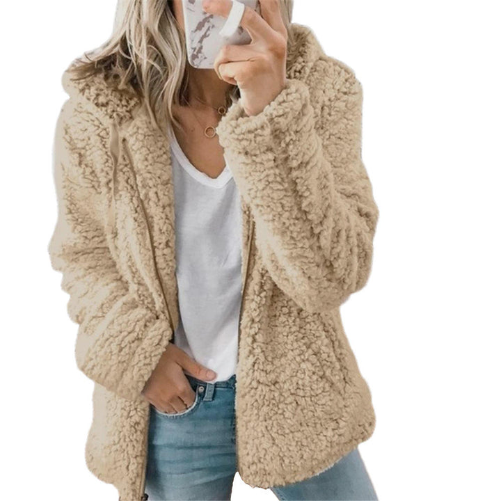 Mirla | Damkläder Elegant Björn Teddy Pälskappa: Mjuk fleecekappa med fickor och dragkedja-Eva Jonsson