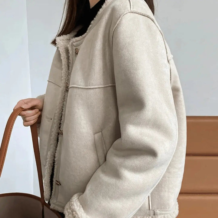 Mirla | Edge-Jacka Av Evelyn Montclair-Eva Jonsson