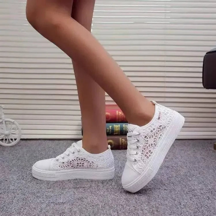 Mirla | Elegans Till De Avslappnade Sneakers Skor Sneakers med Snörning-Eva Jonsson