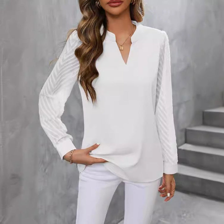 Mirla | Elegant Chiffon Top med V-hals-Eva Jonsson