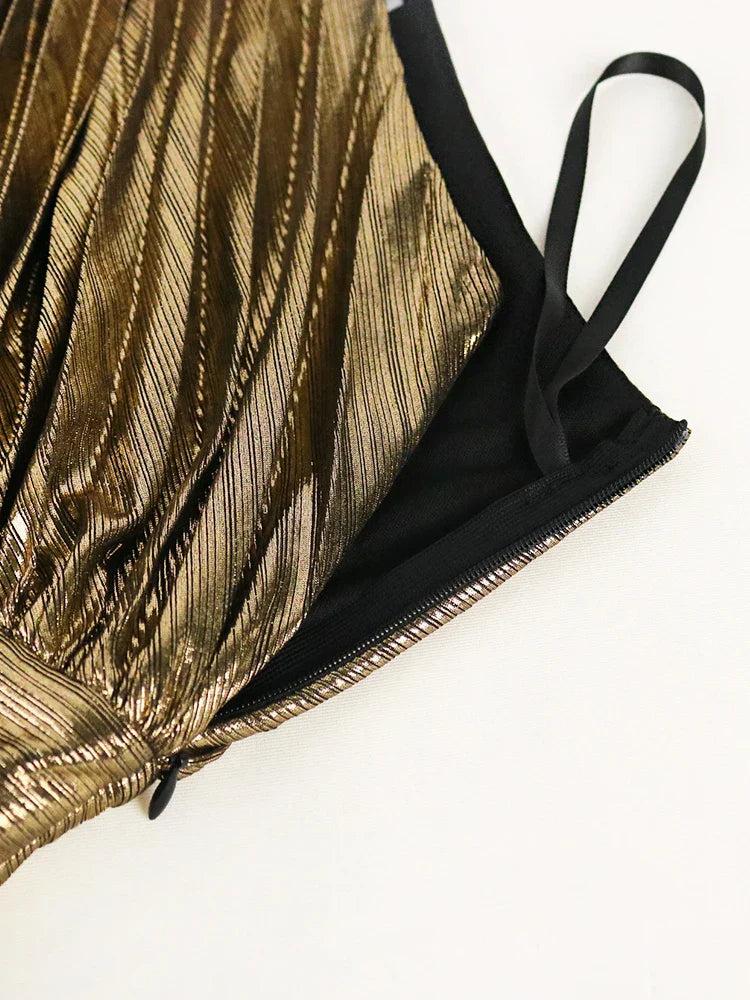 Mirla | Elegant Enaxladad Festklänning I Metallic Utseende-Eva Jonsson