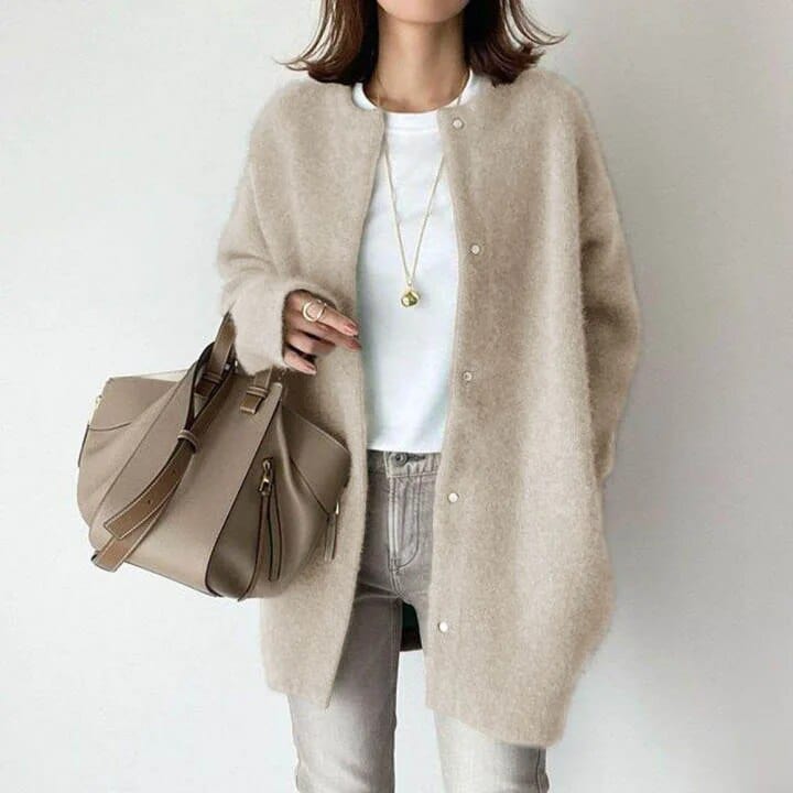 Mirla | Elegant Knappad Stickad Jacka-Eva Jonsson