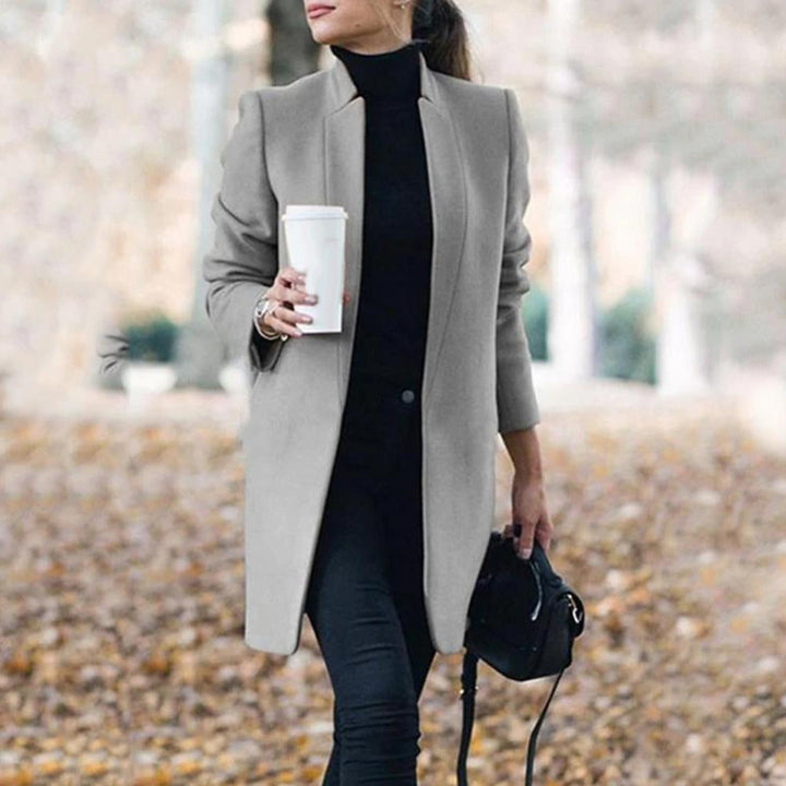 Mirla | Elegant Kort Jacka för Fritid och Arbete-Eva Jonsson