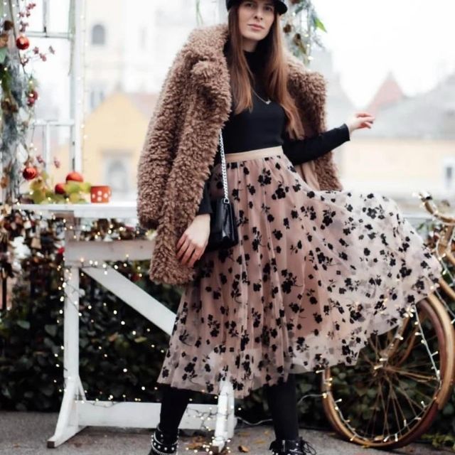 Mirla | Elegant Maxikjol i mesh med blommönster-Eva Jonsson