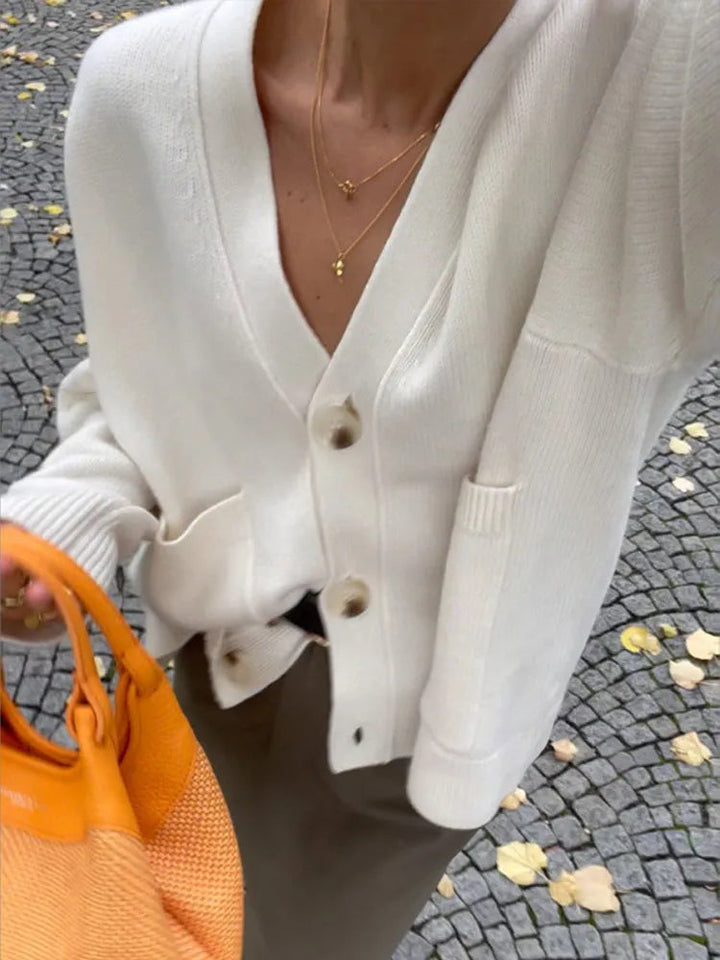 Mirla | Elegant V-Ringad Kofta-Eva Jonsson