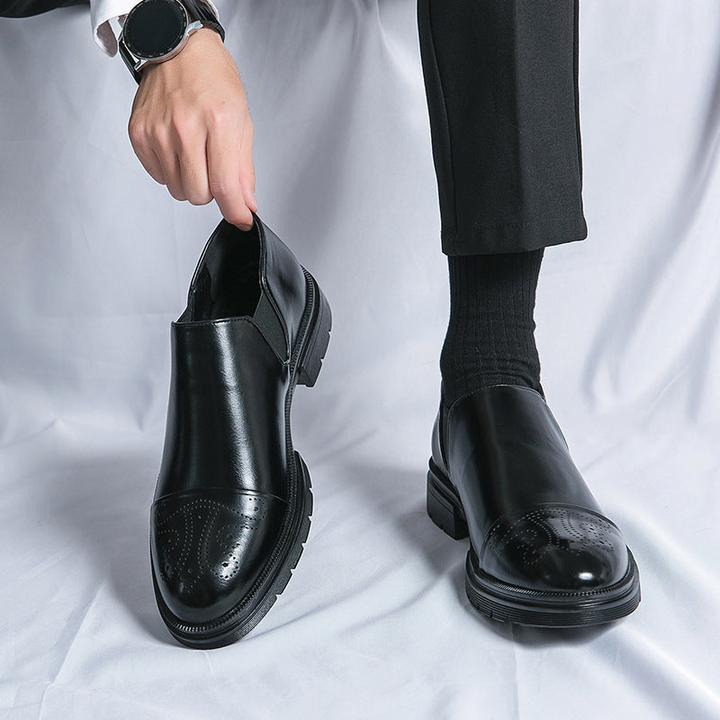 Mirla | Eleganta Herrskor Klassiska Slippers Kostymskor med Elegant Bearbetning-Eva Jonsson