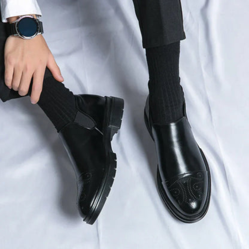 Mirla | Eleganta Herrskor Klassiska Slippers Kostymskor med Elegant Bearbetning-Eva Jonsson