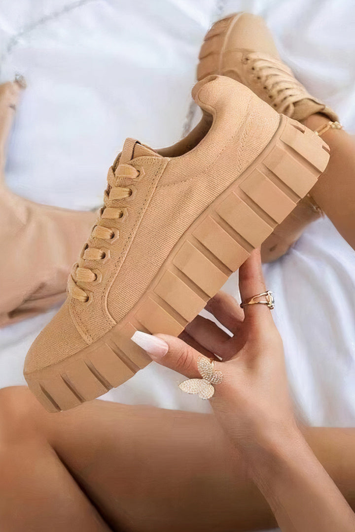 Mirla | Ensfärgade Låga Sneakers-Eva Jonsson