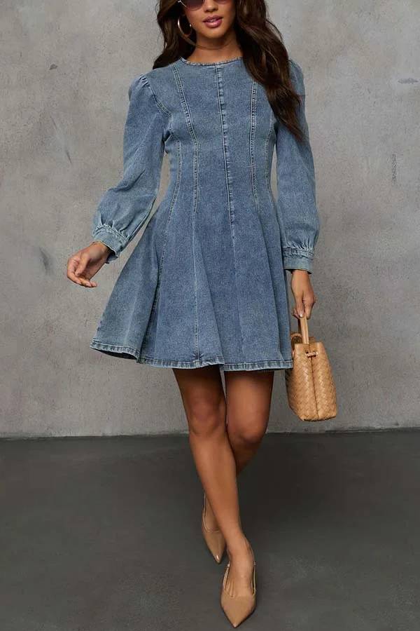Mirla | Fade Into You Denim Princessline Ryggdragkedja Flare Stretch Mini Klänning-Eva Jonsson