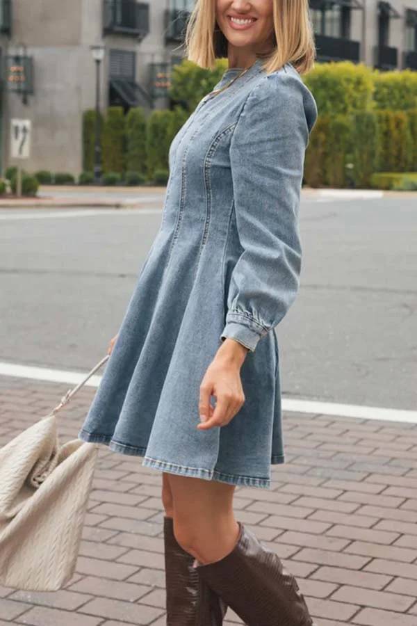 Mirla | Fade Into You Denim Princessline Ryggdragkedja Flare Stretch Mini Klänning-Eva Jonsson