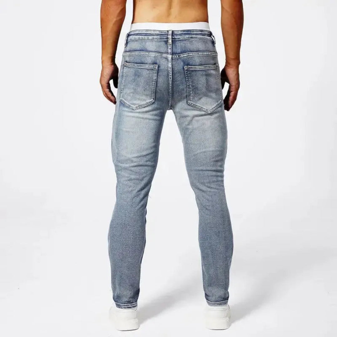 Mirla | Fit Moto Jeans I Premium Stretch-Denim med Panel Sömmar-Eva Jonsson