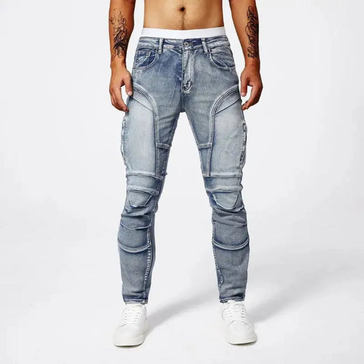 Mirla | Fit Moto Jeans I Premium Stretch-Denim med Panel Sömmar-Eva Jonsson