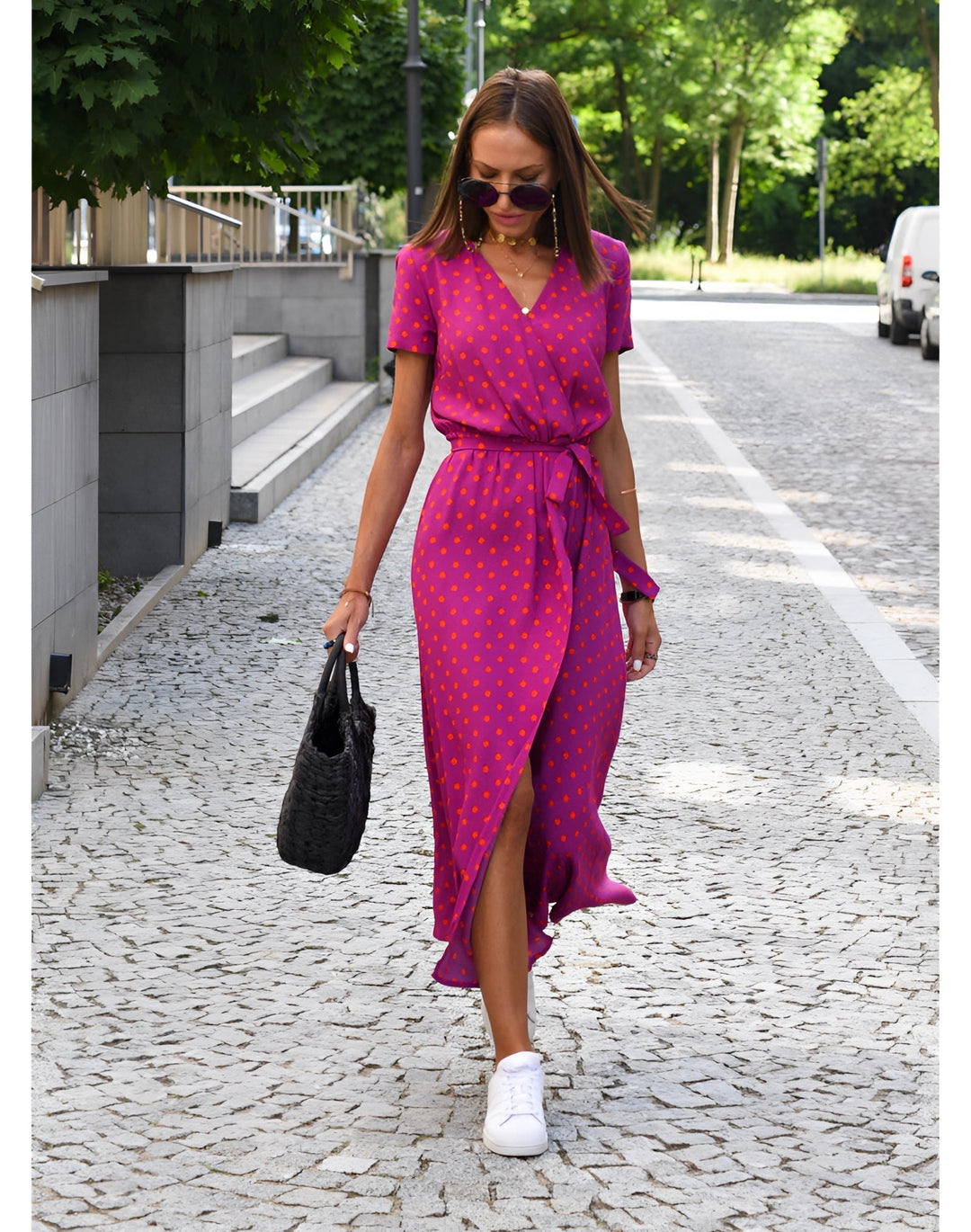 Mirla | Floral Wrap Dress - Lätt tropisk sommarklänning med V-ringning-Eva Jonsson